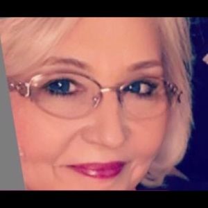 Meet your Posher, Cathy